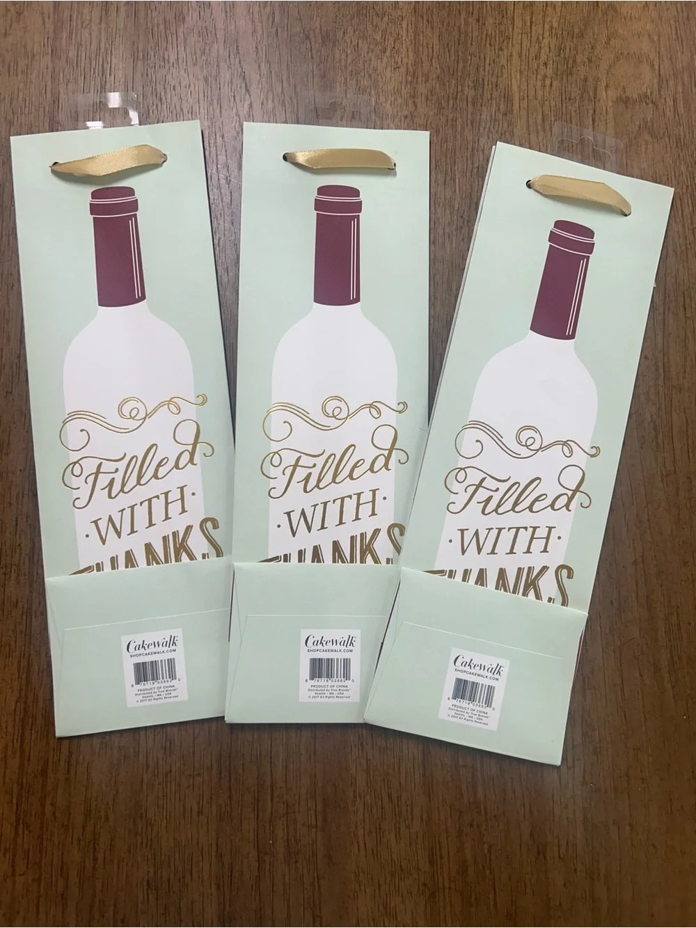 “Filled With Thanks” Wine Bottle Gift Bags - set of 3 🍷
